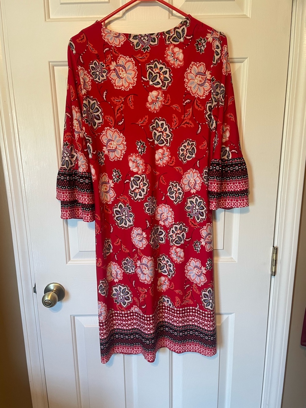 Cato Red Floral Bell-Sleeve Shift Dress with Border Print